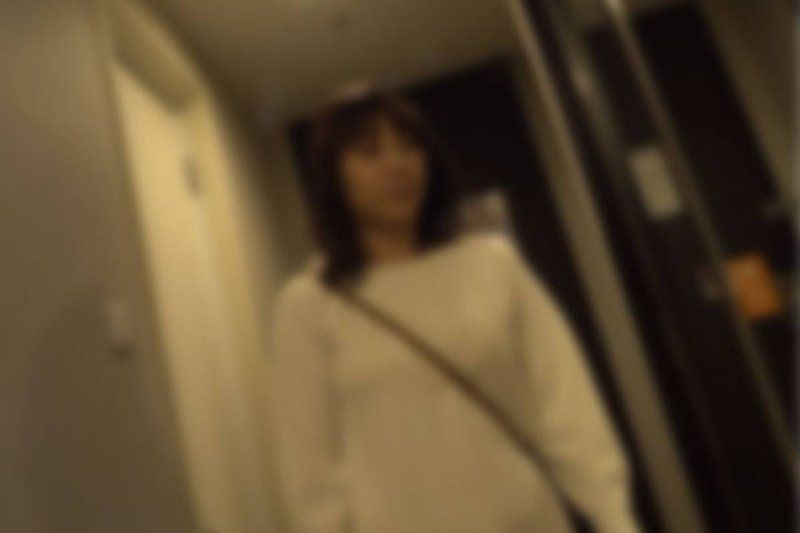 【無修正】【素人個撮】表面是居酒屋店員，背地裡是色情天才